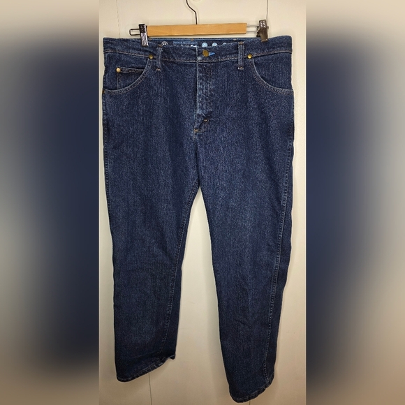 Wrangler Cowboy Cut 47,  Regular Fit Men's Jeans. 36 Waist 30 Legnth - Picture 1 of 9